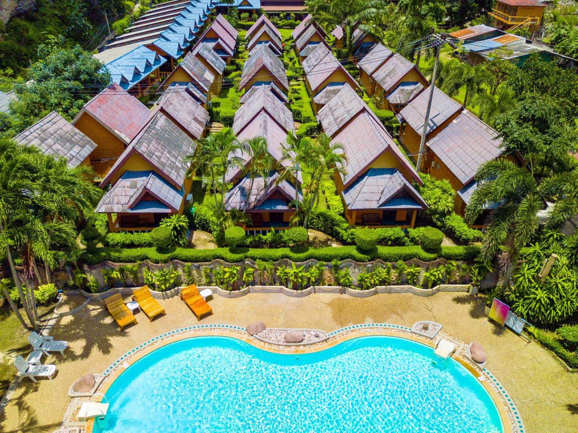 Diamond Cave Resort Рейли-Бич Экстерьер фото