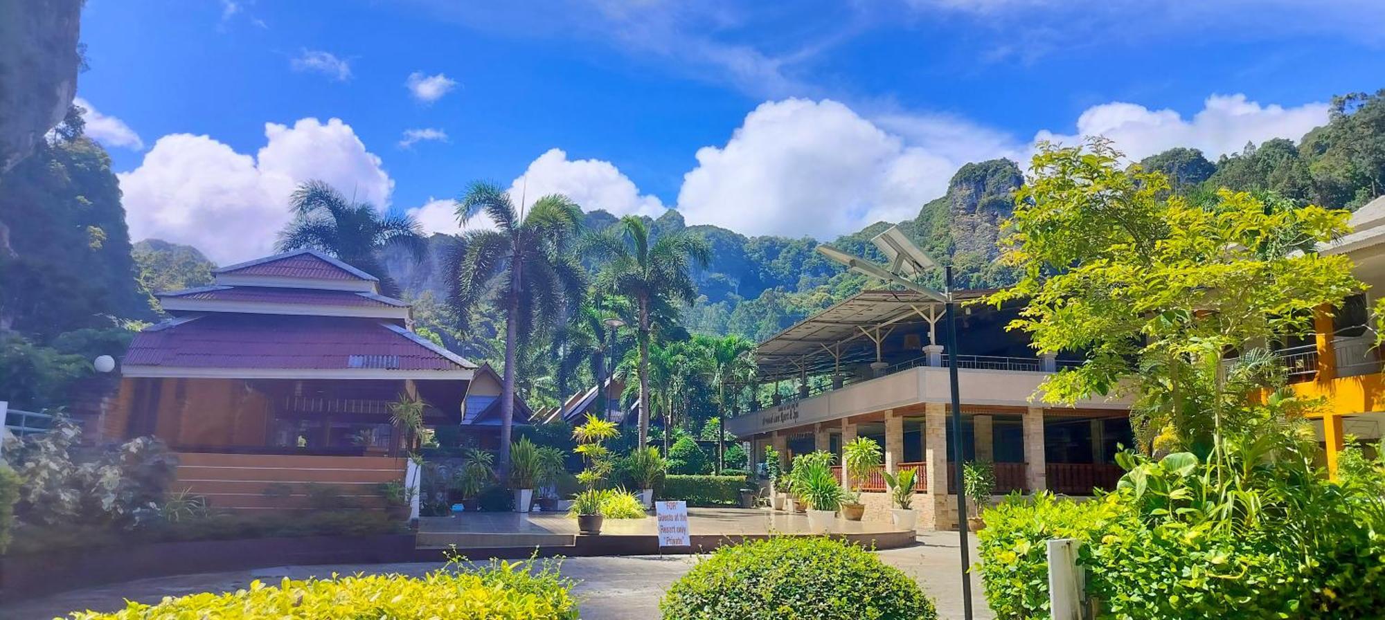 Diamond Cave Resort Рейли-Бич Экстерьер фото