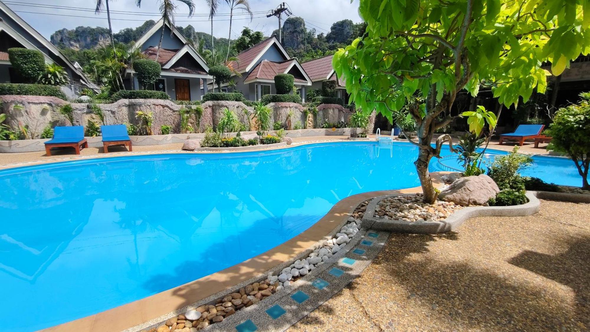 Diamond Cave Resort Рейли-Бич Экстерьер фото